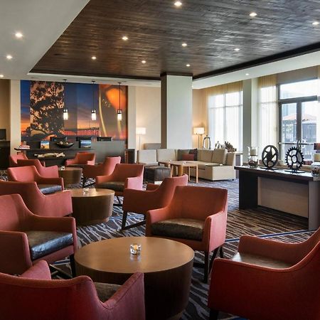 Courtyard By Marriott Irvine Spectrum Bagian luar foto