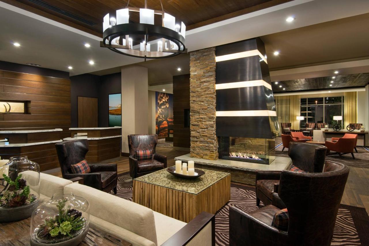 Courtyard By Marriott Irvine Spectrum Bagian luar foto
