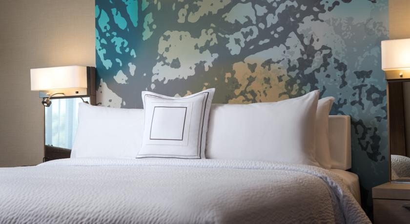 Courtyard By Marriott Irvine Spectrum Bagian luar foto