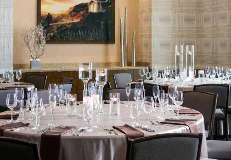Courtyard By Marriott Irvine Spectrum Bagian luar foto