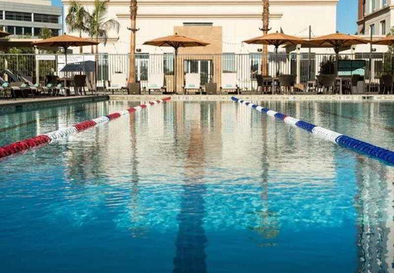 Courtyard By Marriott Irvine Spectrum Bagian luar foto
