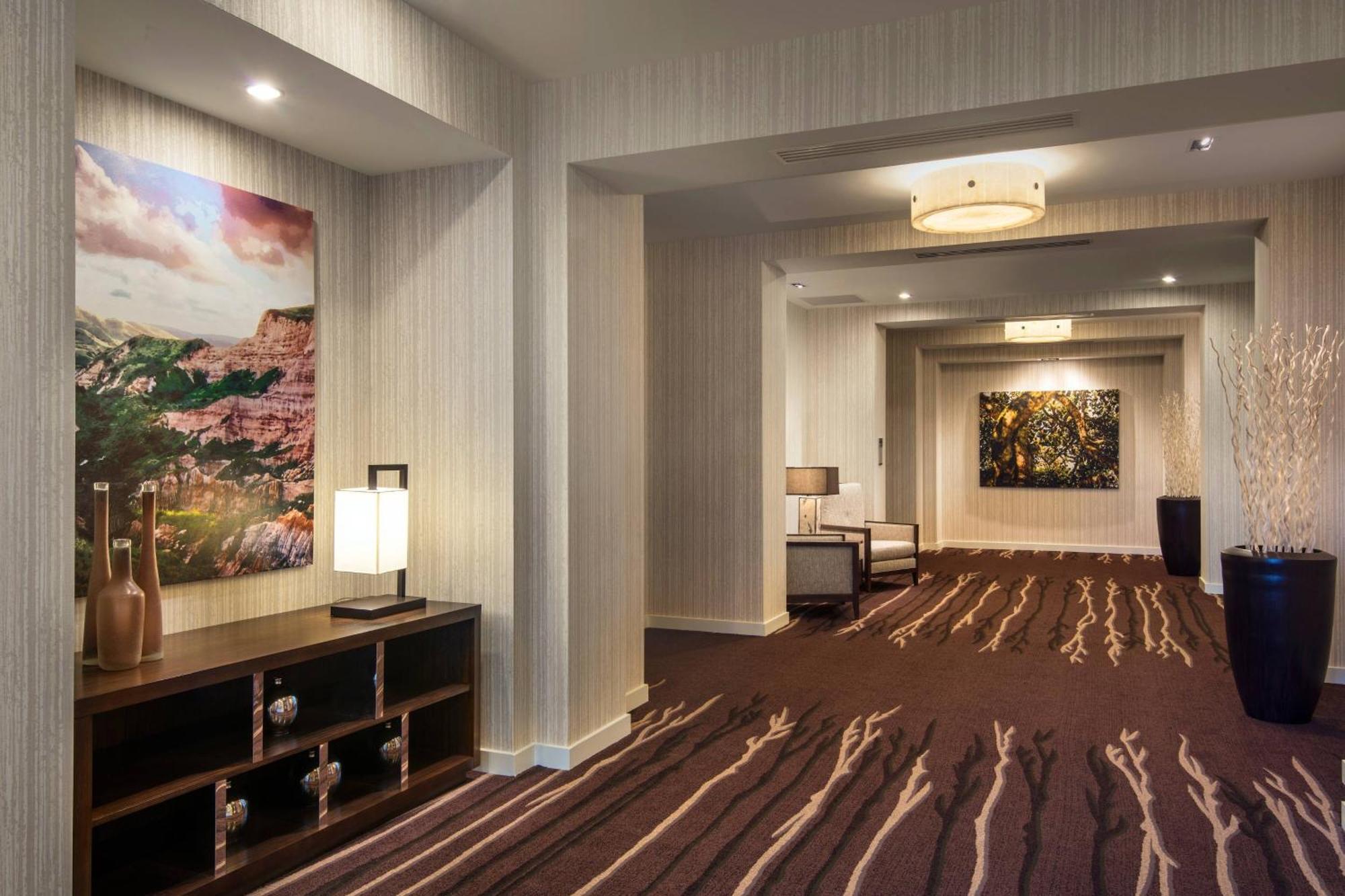 Courtyard By Marriott Irvine Spectrum Bagian luar foto